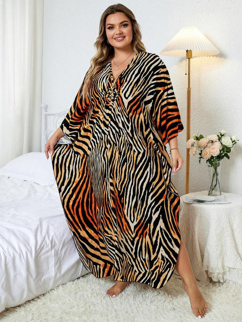 CurvyGlow Allover Print Dress