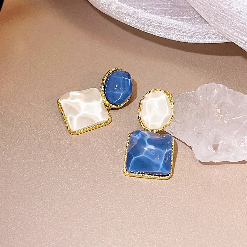 Asymmetry Water Ripple Square Dangle Earrings for Women New Unique Design Light Luxury Earring Fashion Jewelry Accessories