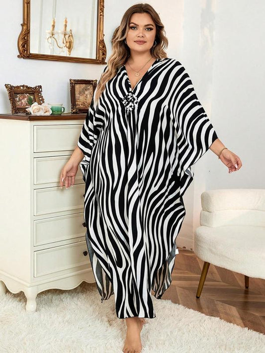 CurvyGlow Allover Print Dress