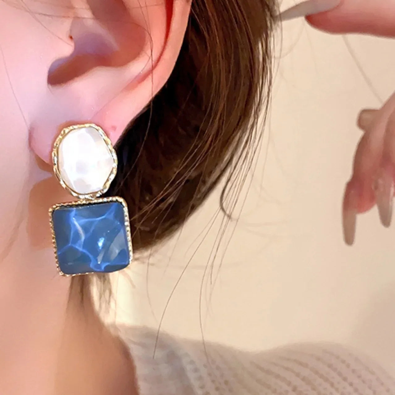 Asymmetry Water Ripple Square Dangle Earrings for Women New Unique Design Light Luxury Earring Fashion Jewelry Accessories
