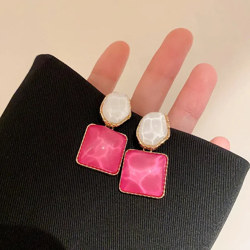 Asymmetry Water Ripple Square Dangle Earrings for Women New Unique Design Light Luxury Earring Fashion Jewelry Accessories