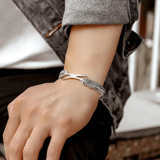 Silver Bangle Feather Leaf 
